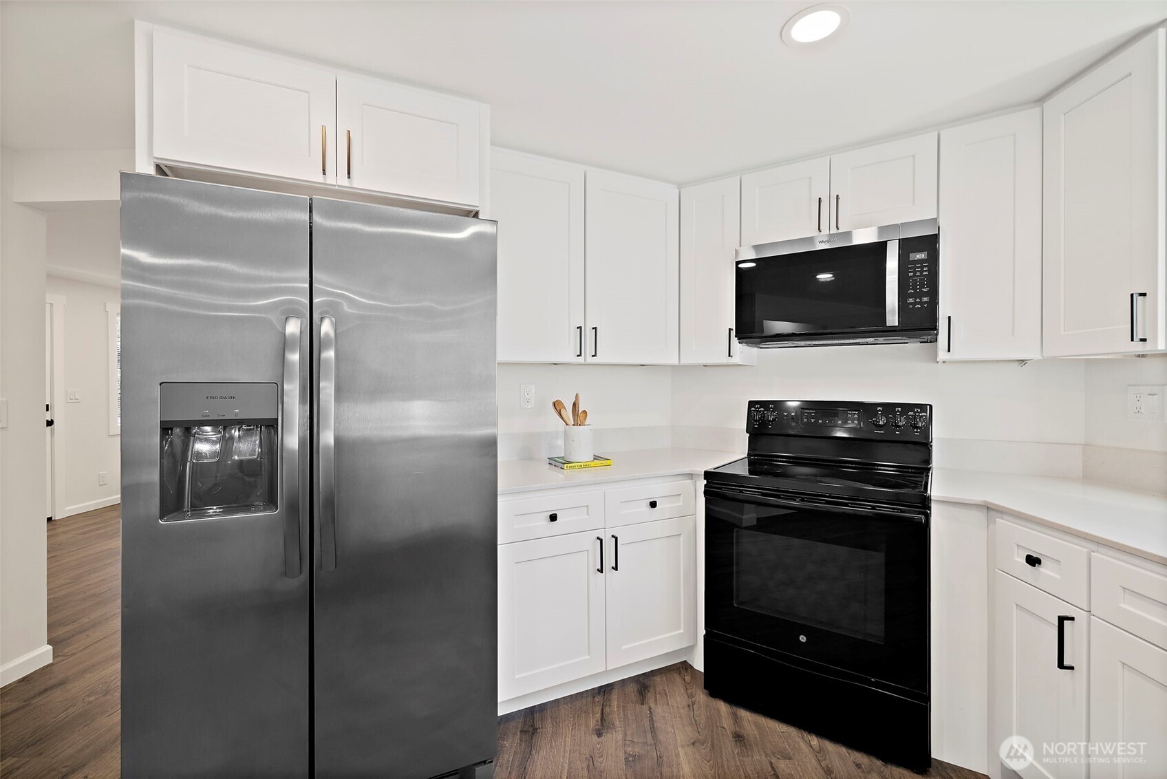 19309 127th Avenue Northeast Bothell, WA 98011 - Photo 11 of 35
