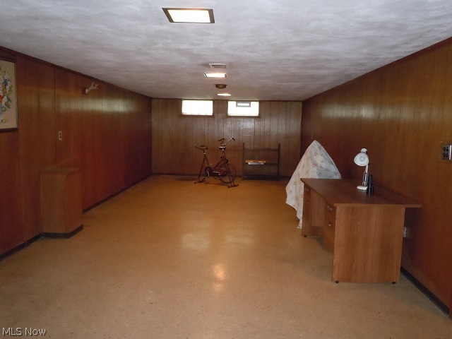 4410 Urban Road Cleveland, OH 44121 - Photo 11 of 22 Gallery Image 11