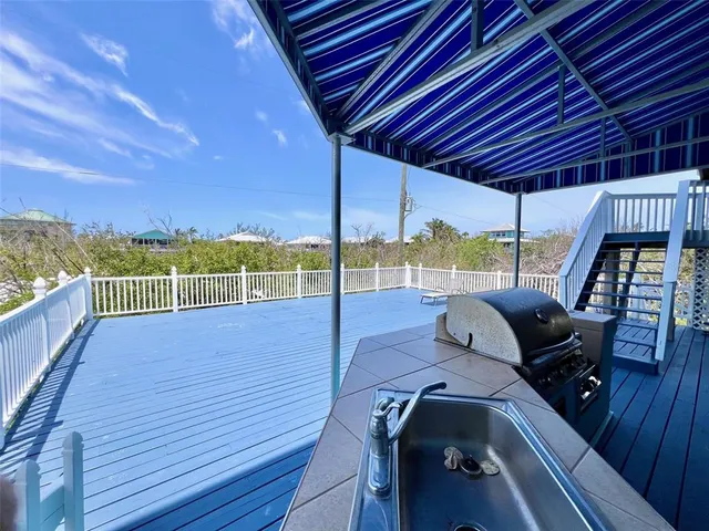 a view of wooden floor in a balcony
