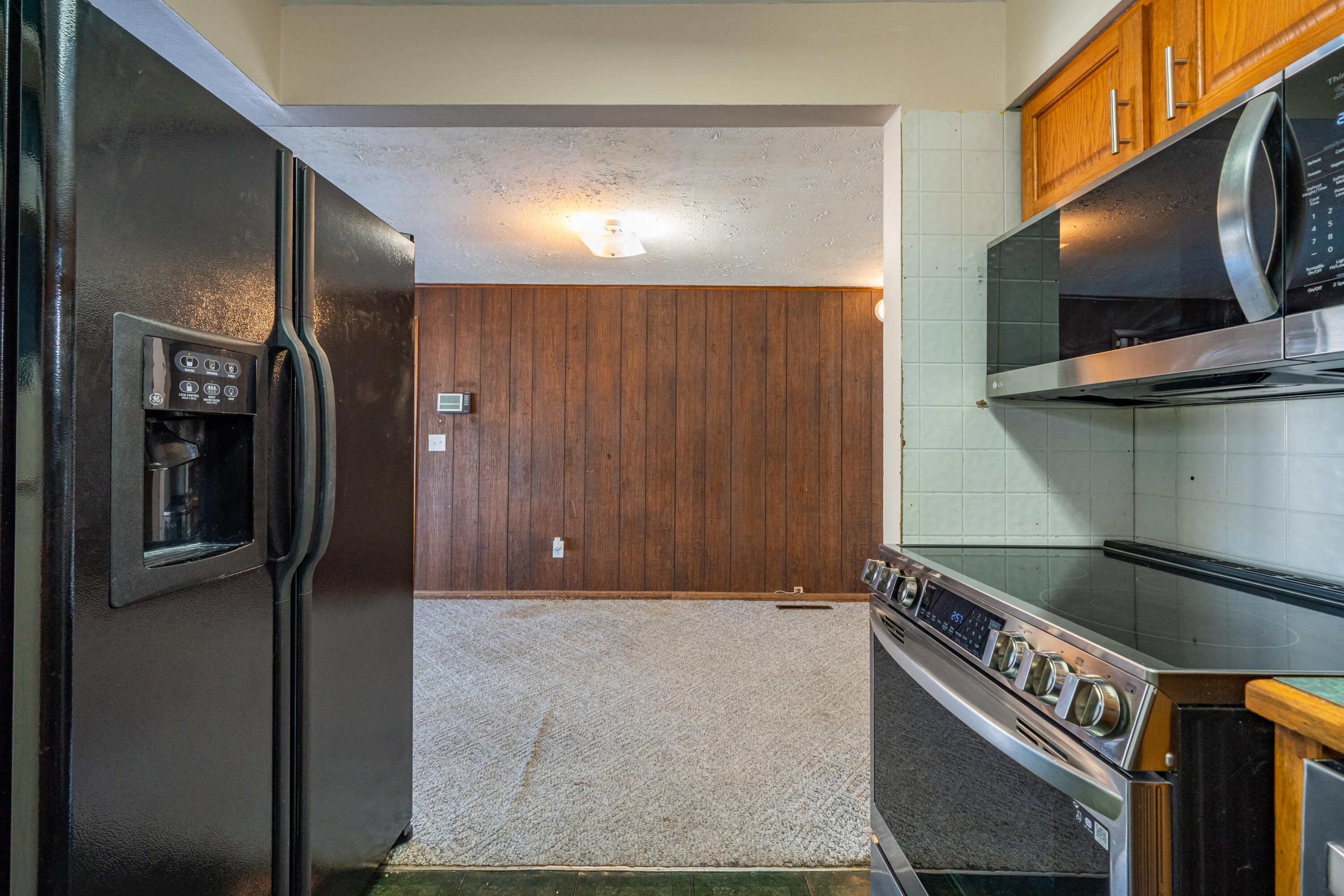 5201 Powell Road Dayton, OH 45424 - Photo 13 of 41