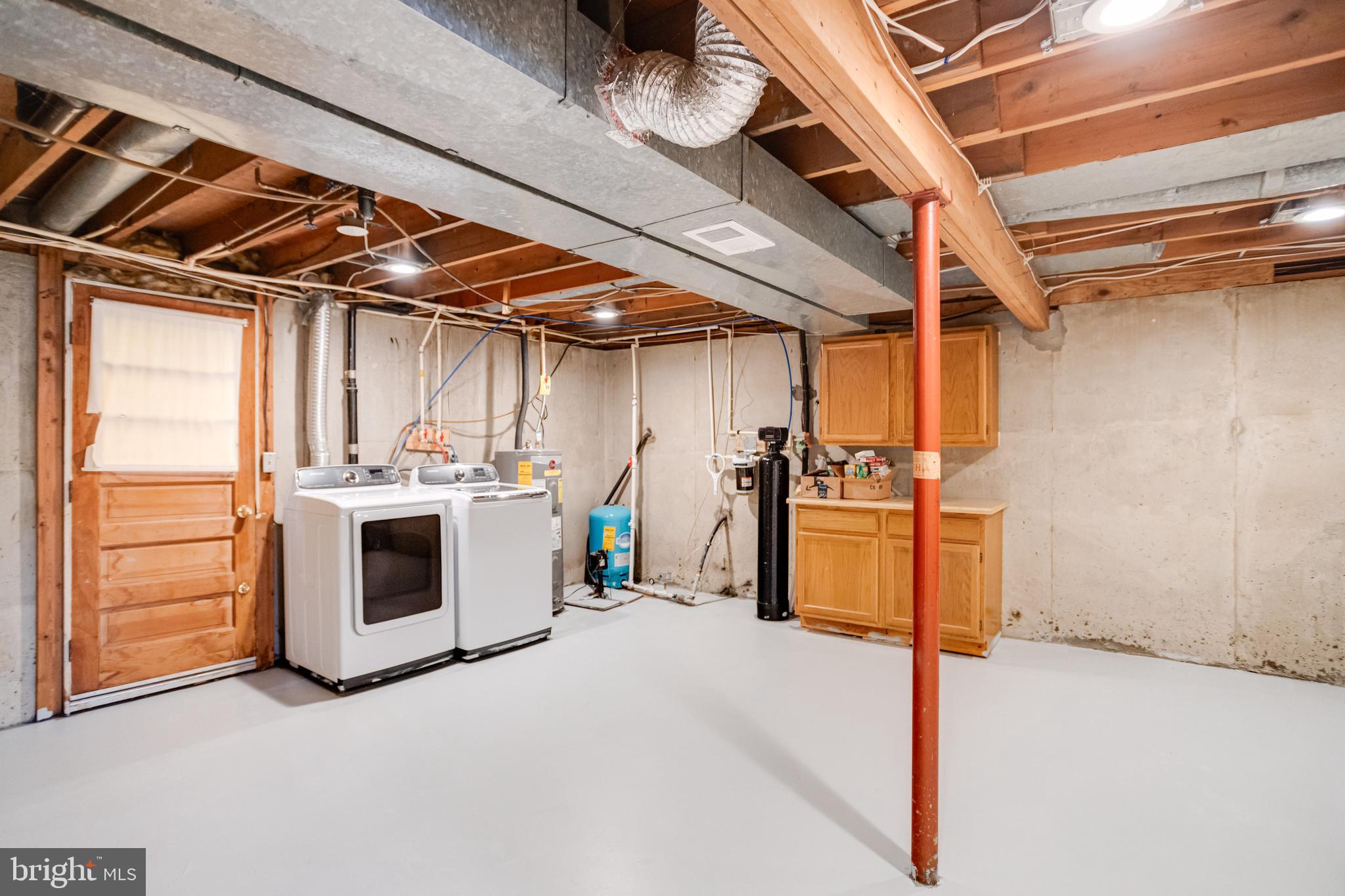 795 Windgate Drive Annapolis, MD 21409 - Photo 45 of 61 a utility room with dryer and washer