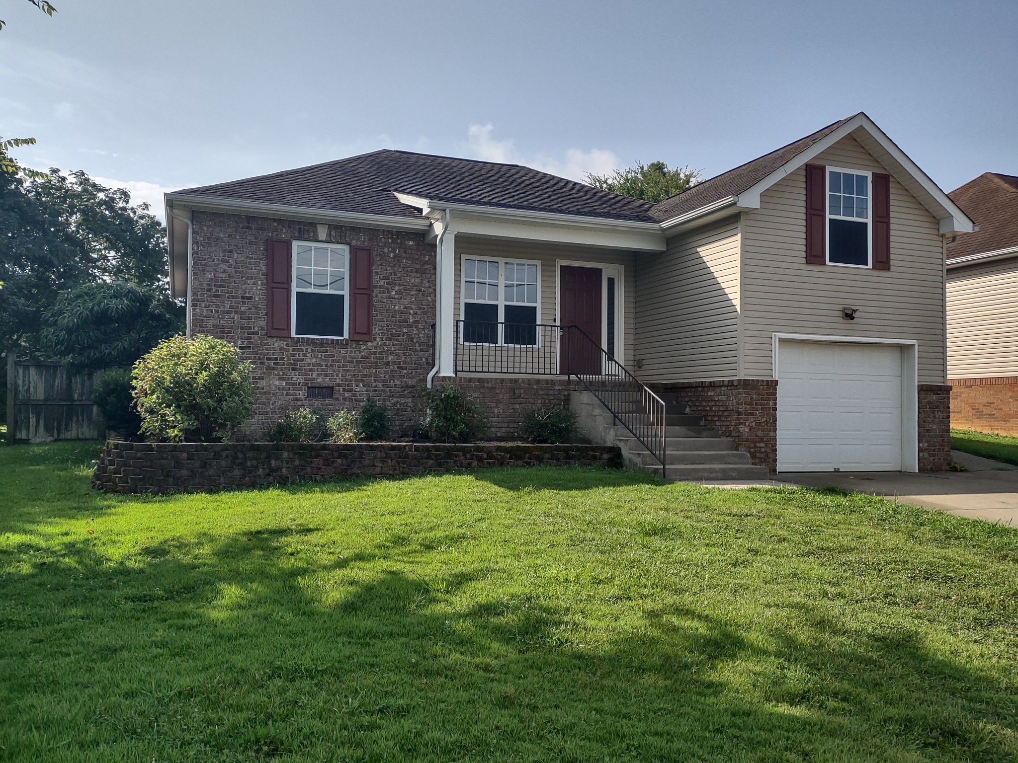 406 Berry Circle Springfield, TN 37172 - Photo 1 of 16 Gallery Image 1