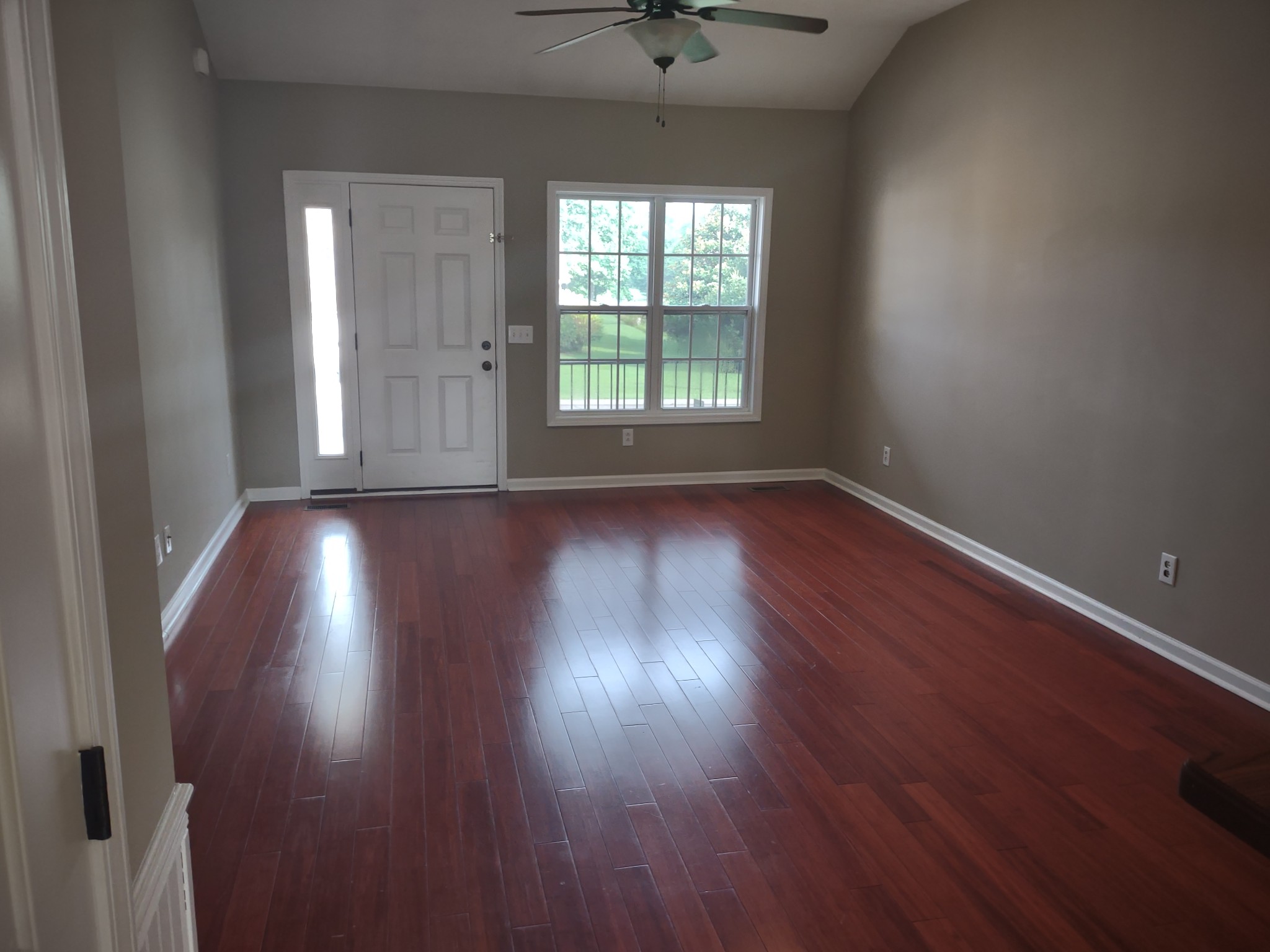406 Berry Circle Springfield, TN 37172 - Photo 5 of 16 Gallery Image 5
