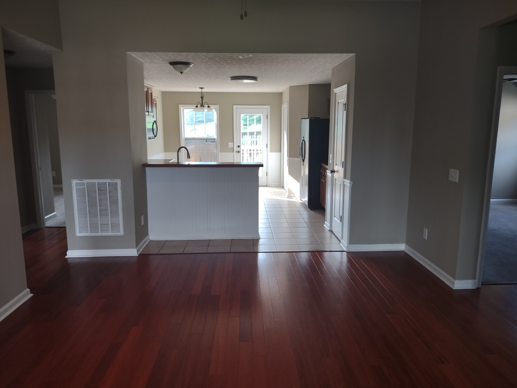 406 Berry Circle Springfield, TN 37172 - Photo 6 of 16 Gallery Image 6