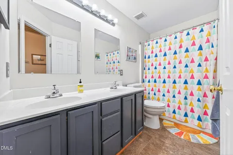 $550,000 | 2120 Village Oaks Lane, Raleigh, NC 27614