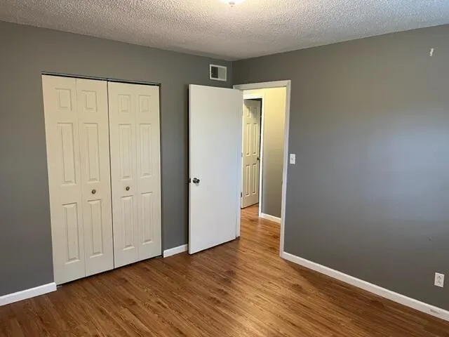 $1,025 | 4797 Forest Wood Lane, Unit B, Hixson, TN 37343