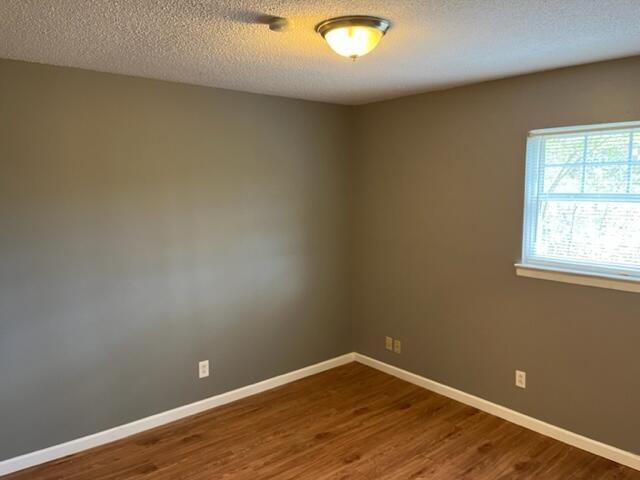 4797 Forest Wood Lane, Unit B Hixson, TN 37343 - Photo 7 of 8 forestwood room