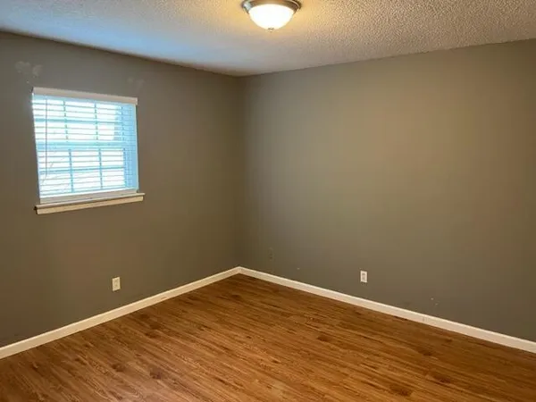 $1,025 | 4797 Forest Wood Lane, Unit B, Hixson, TN 37343