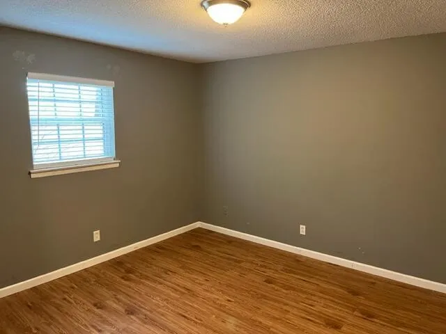 $1,025 | 4797 Forest Wood Lane, Unit B, Hixson, TN 37343