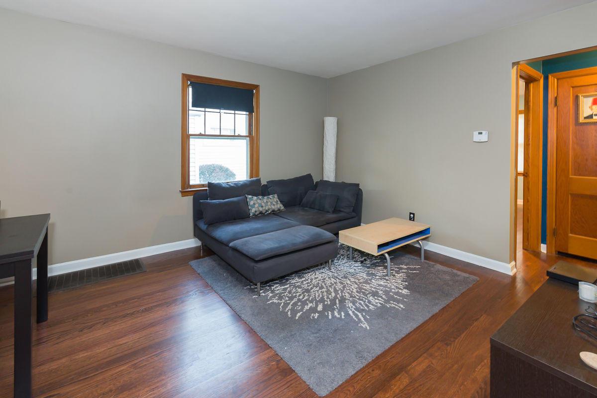 561 Crestview Road Columbus, OH 43202 - Photo 3 of 14 Gallery Image 3