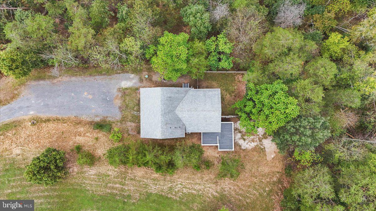 72 Pioneer Lane Berkeley Springs, WV 25411 - Photo 28 of 35 an aerial view of a house with a yard