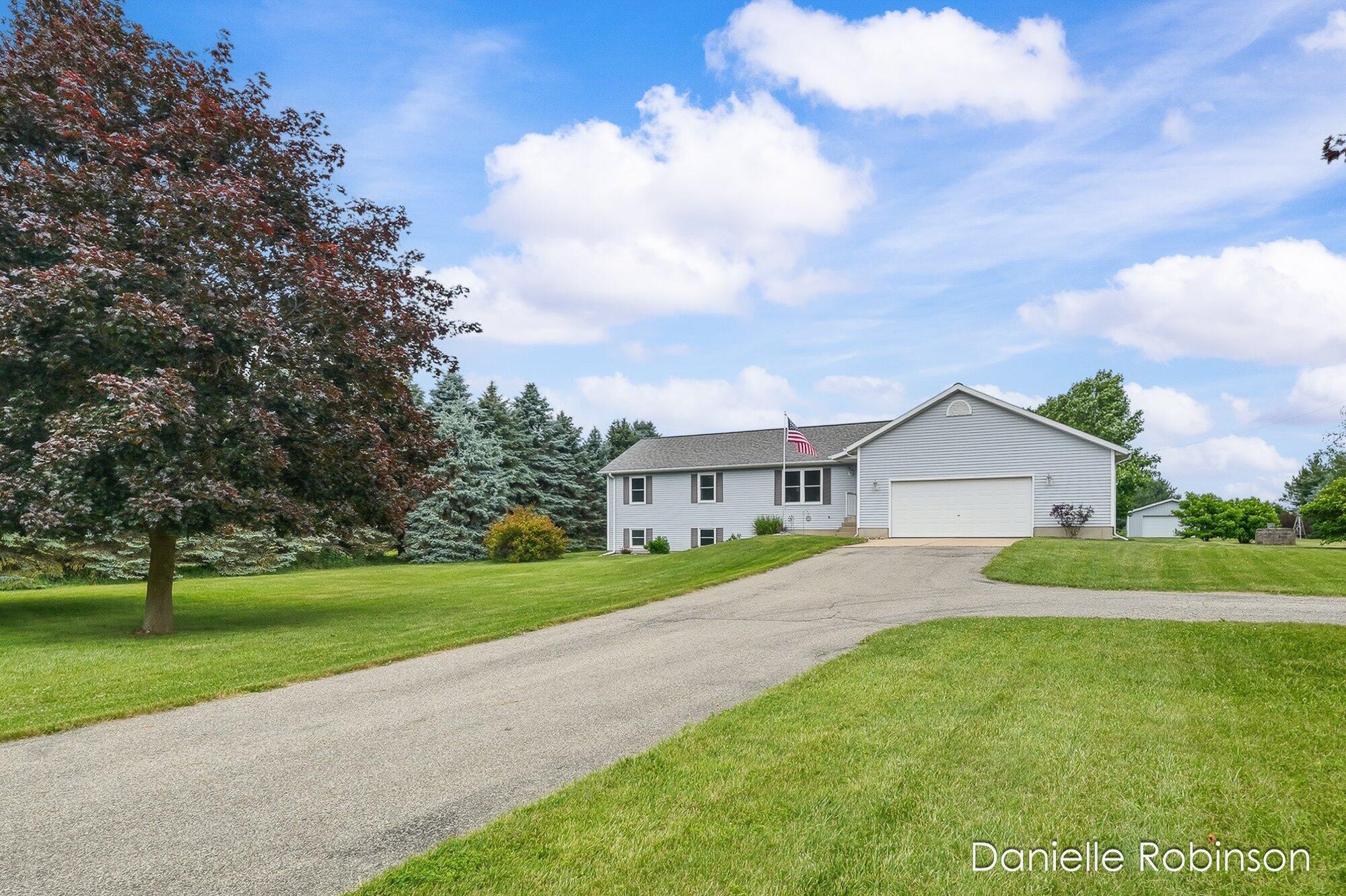 6829 12 Mile Road Northeast Rockford, MI 49341 - Photo 67 of 70 68-WM682912mile-30