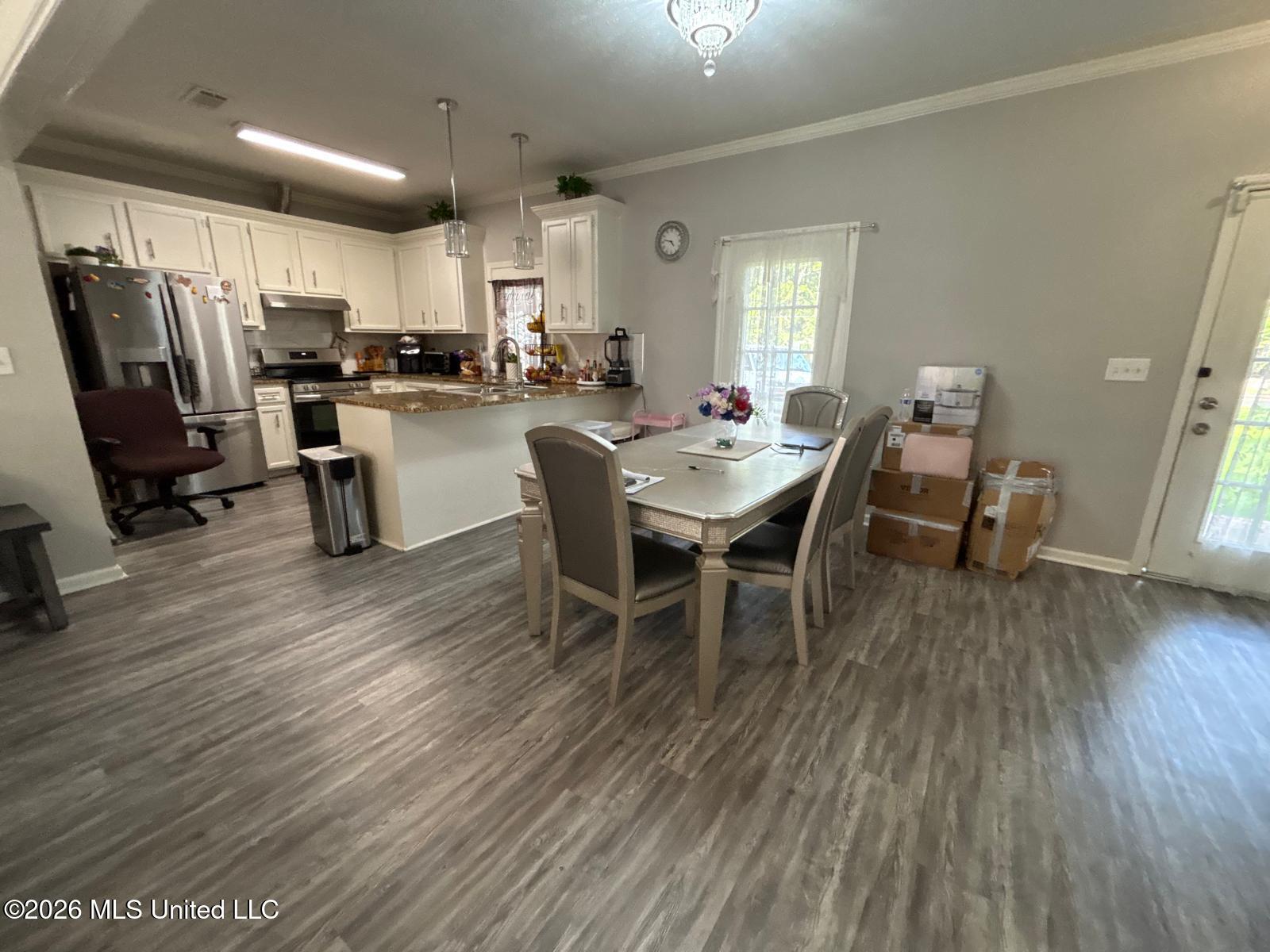 207 South Pear Orchard Road Ridgeland, MS 39157 - Photo 3 of 29 WhatsApp Image 2026-06-01 at 9.34.29 AM