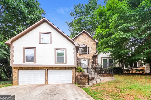 $2,340 | 3414 Velvet Creek Drive Southwest, Marietta, GA 30008