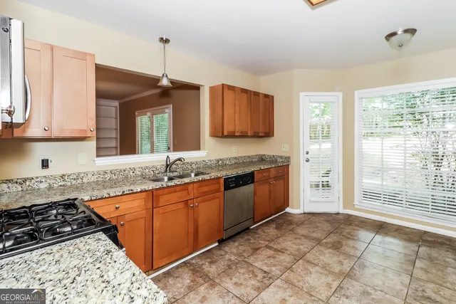 $2,340 | 3414 Velvet Creek Drive Southwest, Marietta, GA 30008