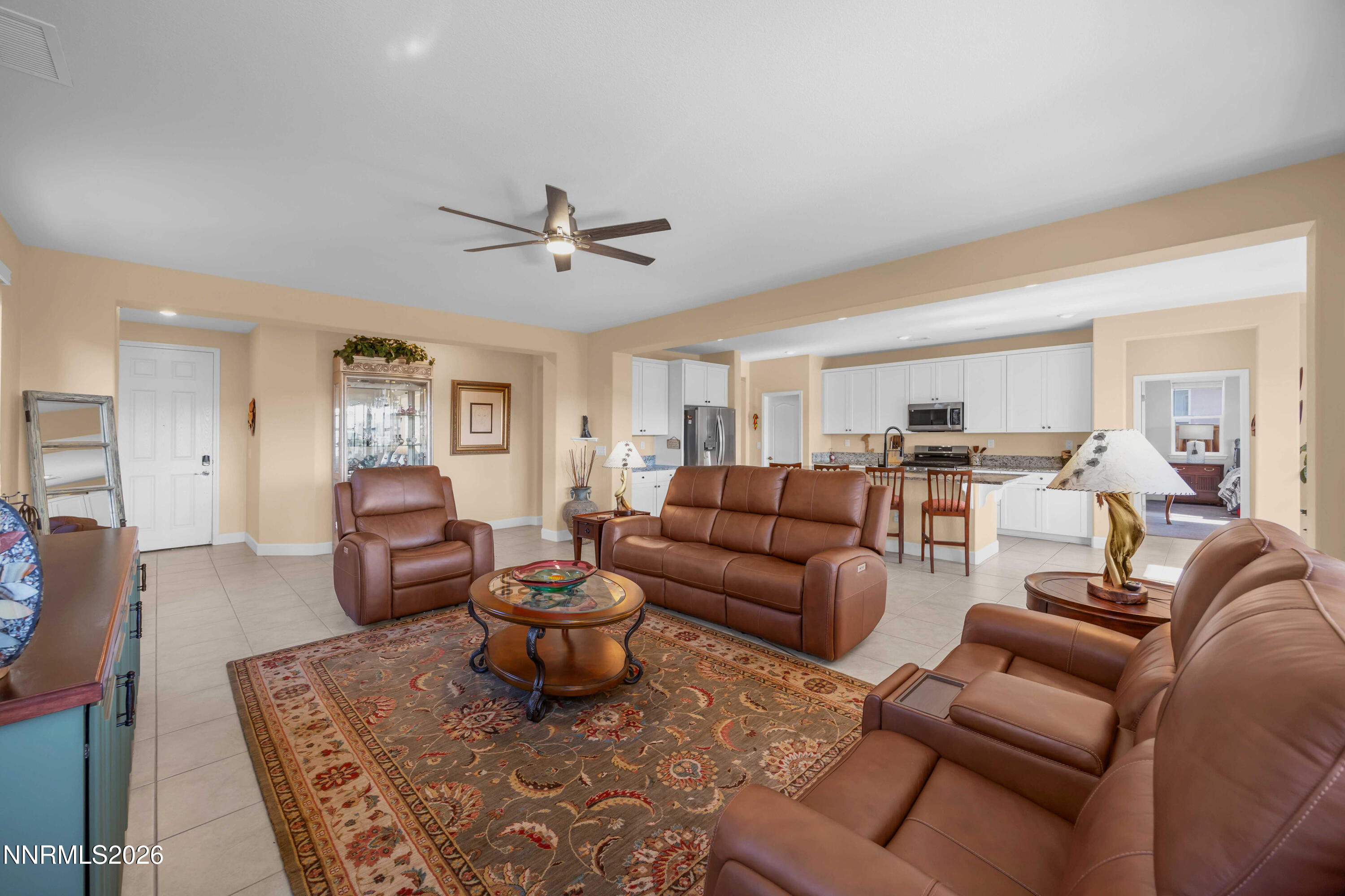6224 Red Stable Road Sparks, NV 89436 - Photo 8 of 36 Living room