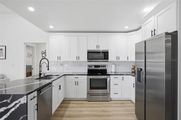 $3,100 | 2212 Lake Bay Way, Brandon, FL 33511