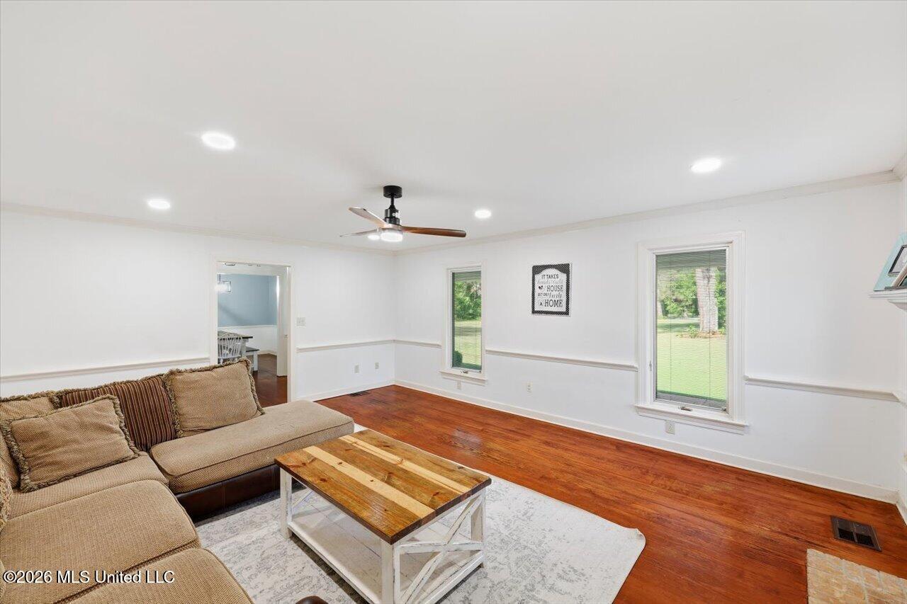 223 Hickory Ridge Road Florence, MS 39073 - Photo 12 of 45 12-223 Hickory Ridge Rd _ Hometoursms.co