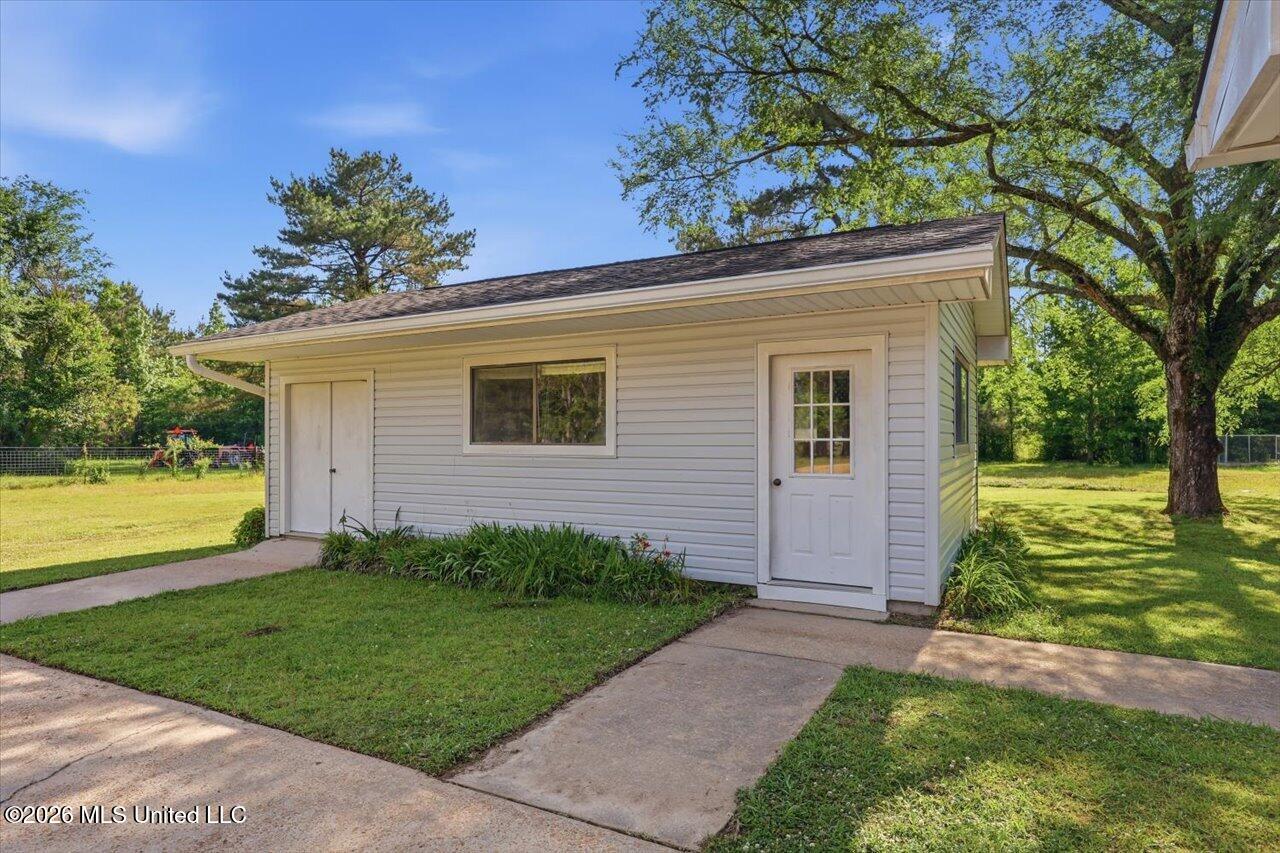 223 Hickory Ridge Road Florence, MS 39073 - Photo 33 of 45 33-223 Hickory Ridge Rd _ Hometoursms.co