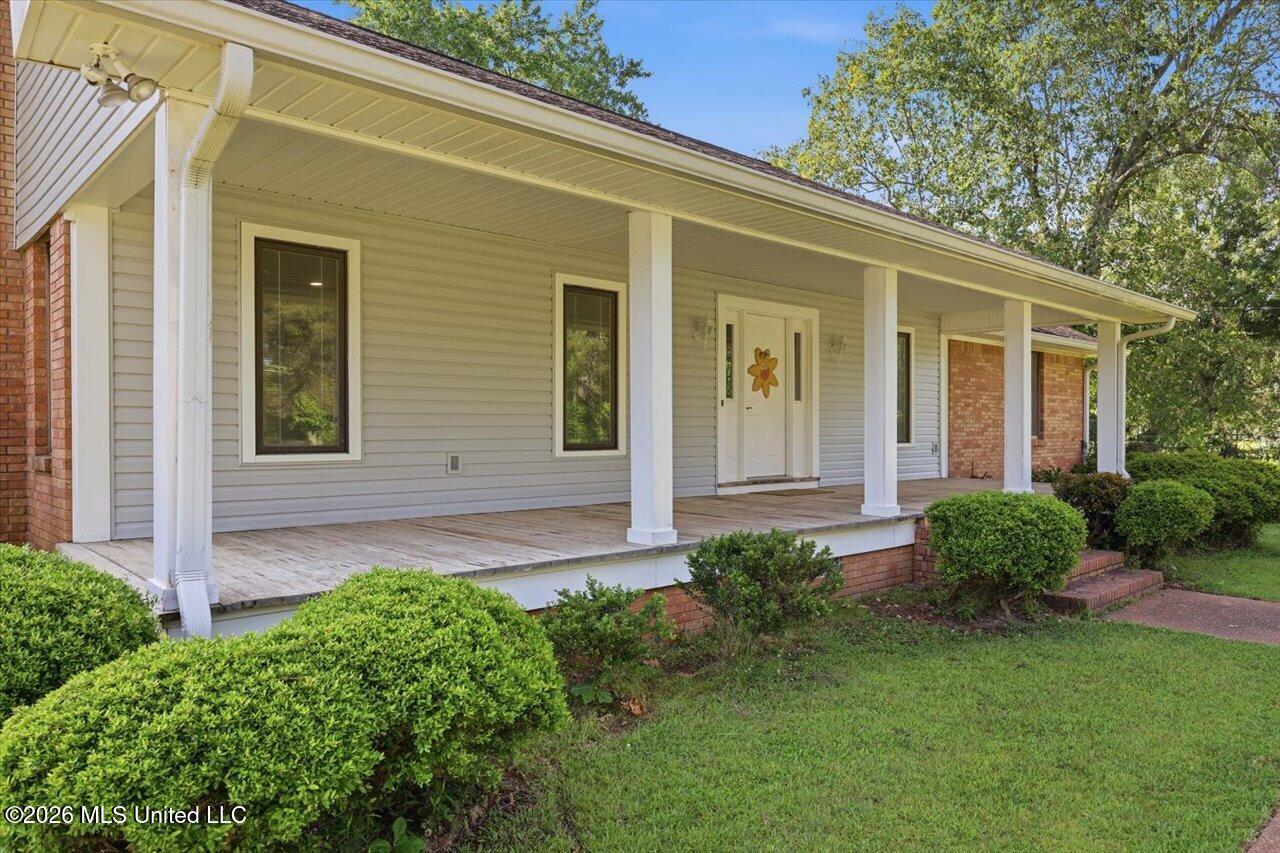 223 Hickory Ridge Road Florence, MS 39073 - Photo 4 of 45 04-223 Hickory Ridge Rd _ Hometoursms.co