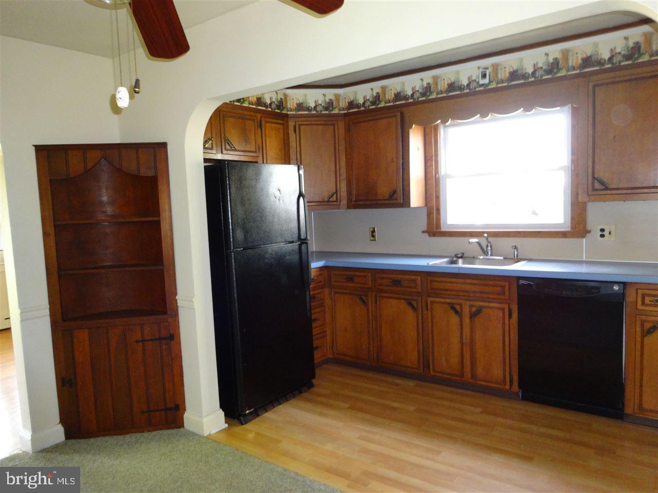 209 Fairview Road New Cumberland, PA 17070 - Photo 9 of 24 Gallery Image 9