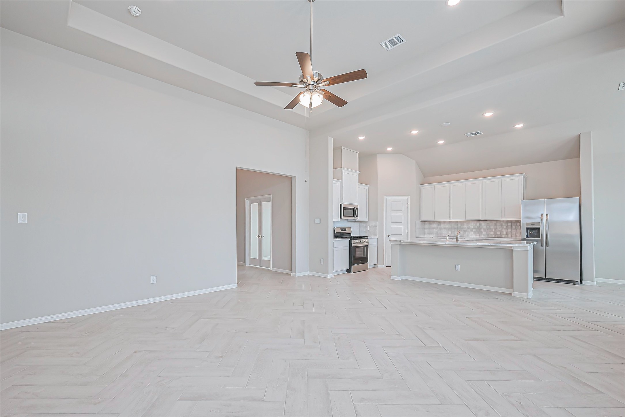 1335 Austin Colony Drive Angleton, TX 77515 - Photo 11 of 48 Gallery Image 11