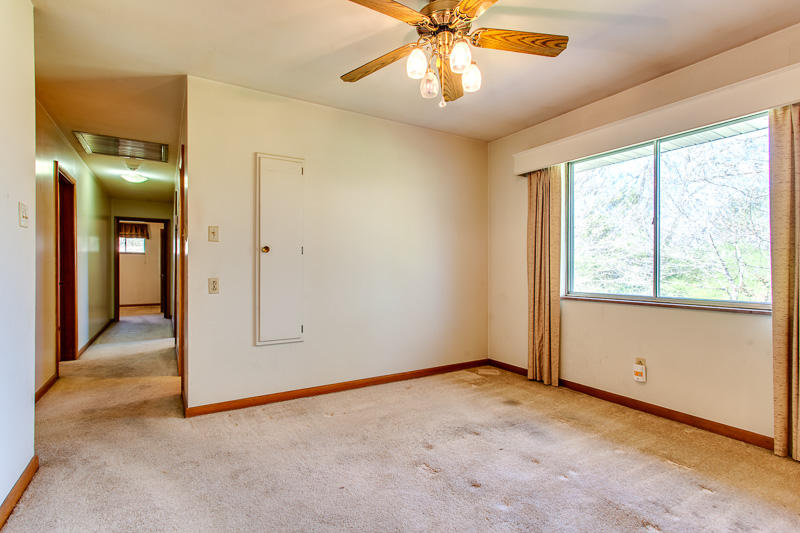 4209 Crestfield Road Knoxville, TN 37921 - Photo 8 of 30 Dining Room