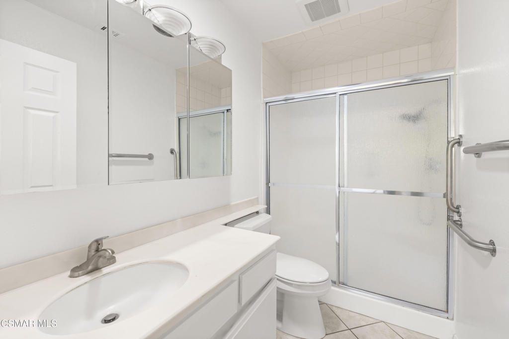 2050 Cheam Avenue Simi Valley, CA 93063 - Photo 13 of 21