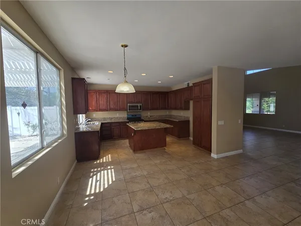 $4,250 | 2382 MacBeth Avenue, Corona, CA 92882