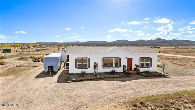 $369,900 | 24617 North Laredo Lane, Paulden, AZ 86334