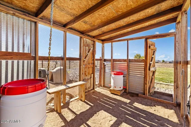 $369,900 | 24617 North Laredo Lane, Paulden, AZ 86334