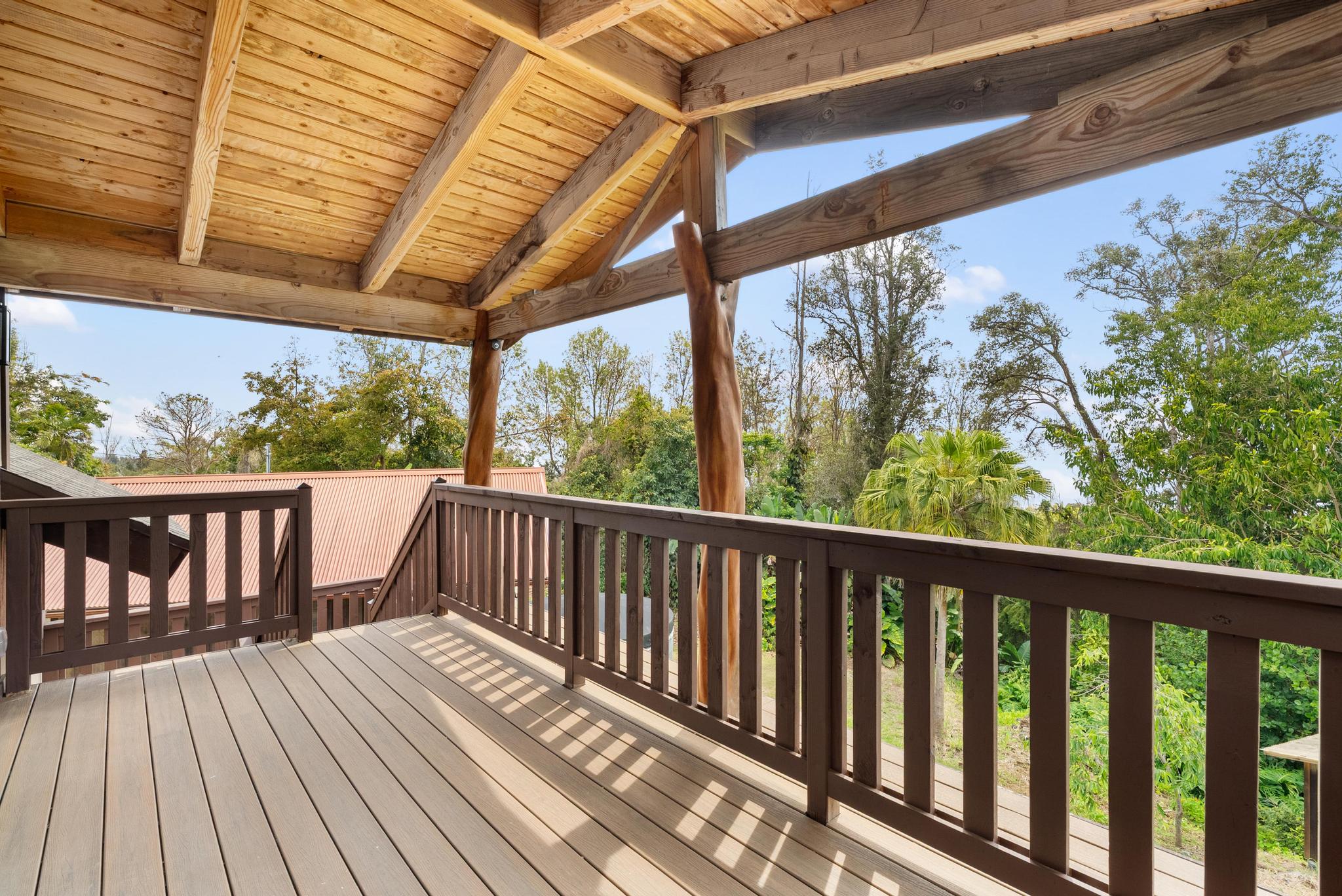 89-811 Huanui Road Captain Cook, HI 96704 - Photo 30 of 30 a view of balcony with wooden floor
