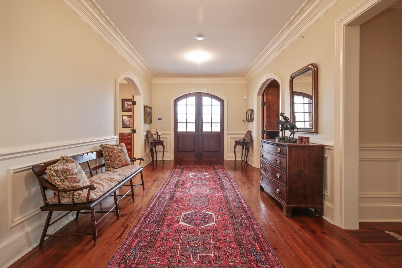 9N655 Kendall Road Elgin, IL 60124 - Photo 3 of 43 a living room with furniture