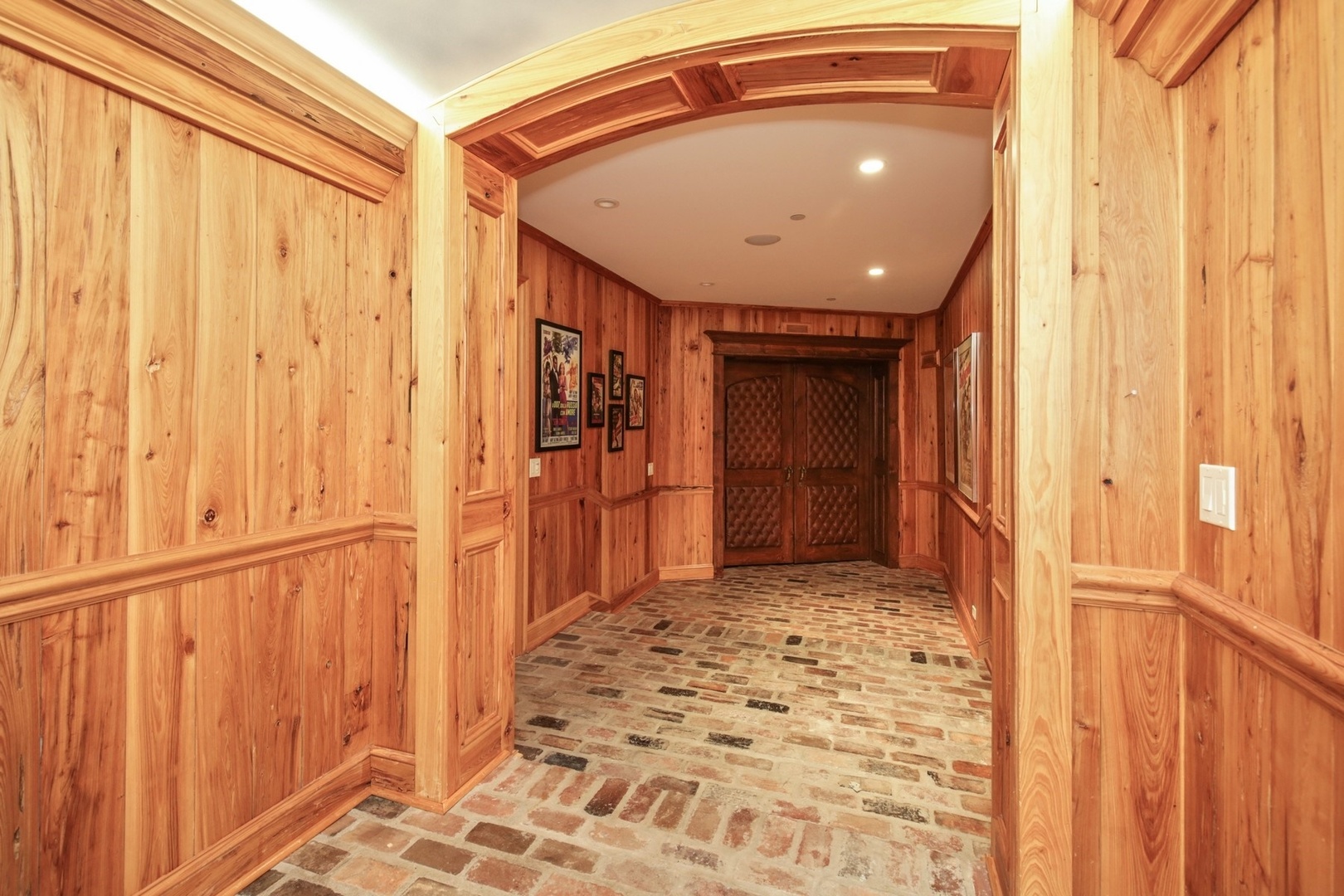 9N655 Kendall Road Elgin, IL 60124 - Photo 21 of 43 a view of a hallway with wooden floor and entryway
