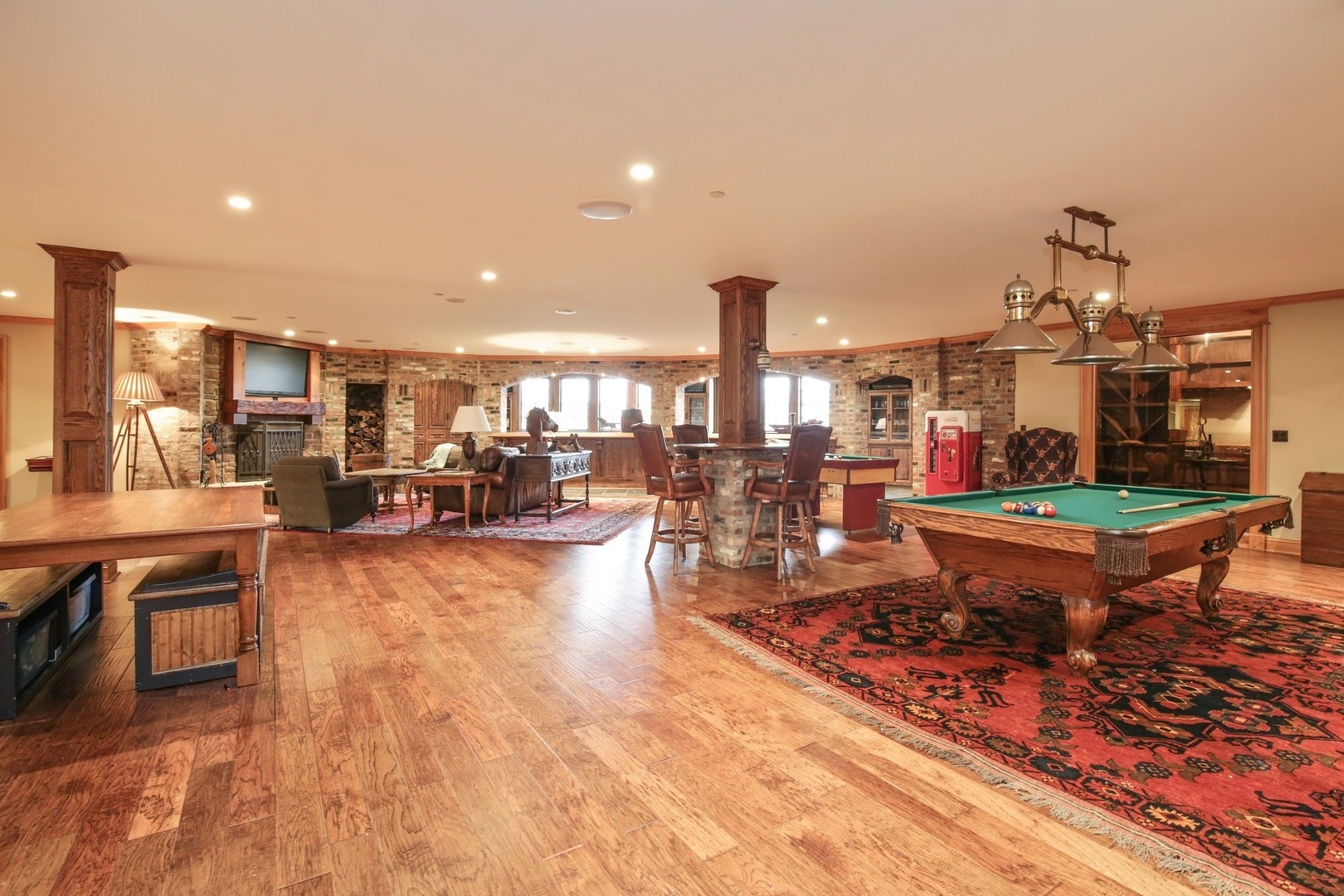 9N655 Kendall Road Elgin, IL 60124 - Photo 22 of 43 a living room with lots of furniture and kitchen view
