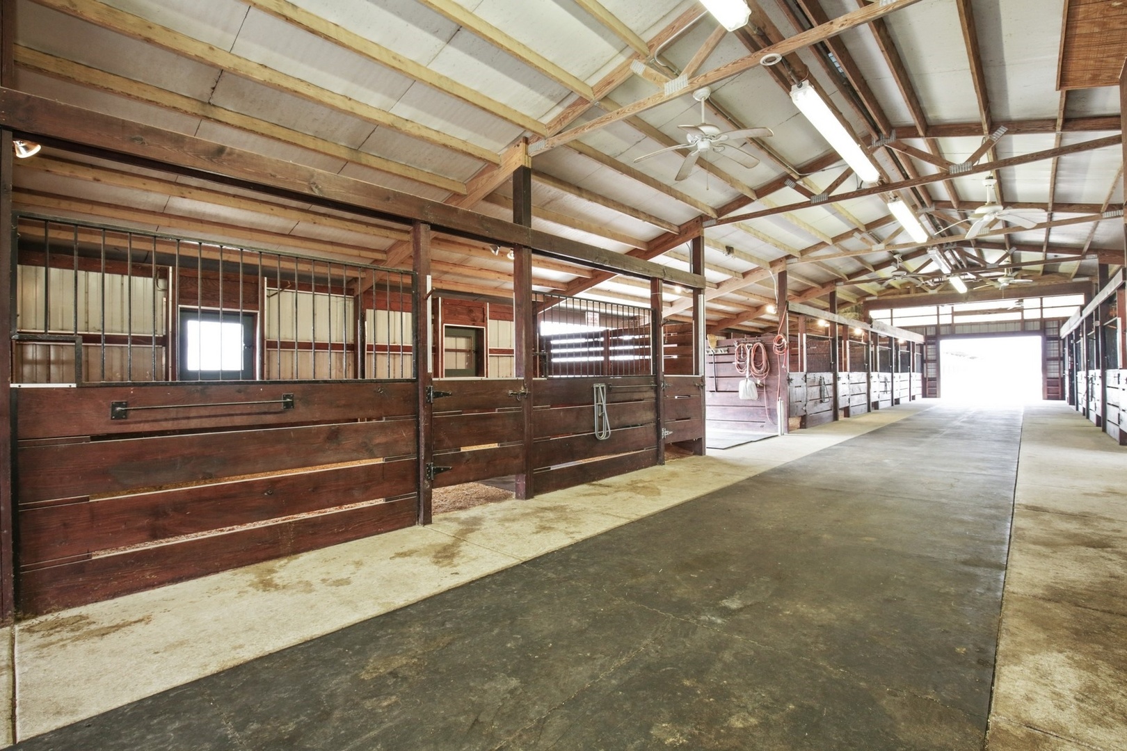 9N655 Kendall Road Elgin, IL 60124 - Photo 27 of 43