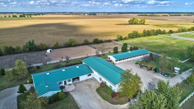 9N655 Kendall Road Elgin, IL 60124 - Photo 39 of 43 an aerial view of residential houses with outdoor space and ocean view