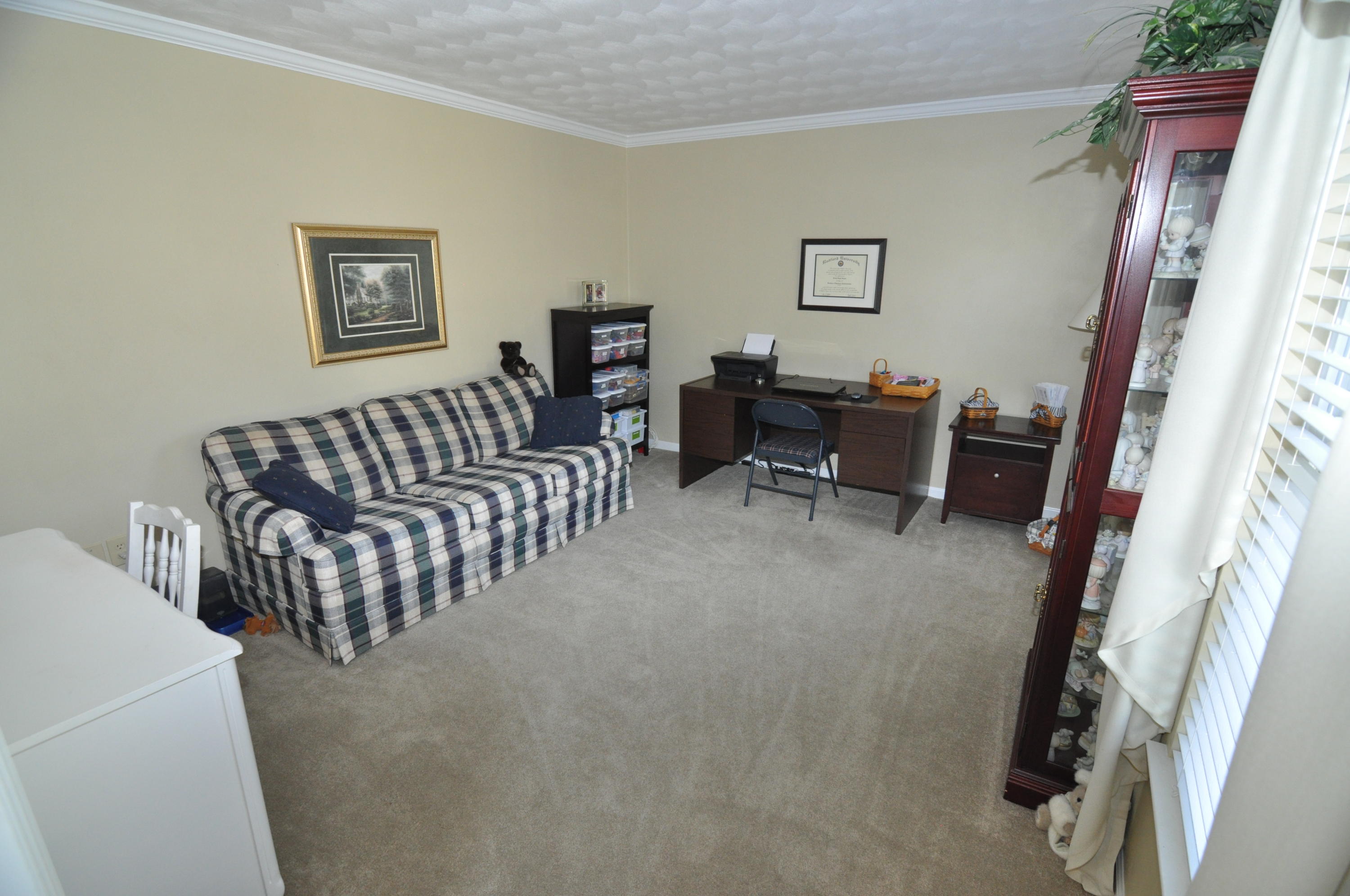 5204 Setter Road Roanoke, VA 24012 - Photo 11 of 41 FAMILY ROOM