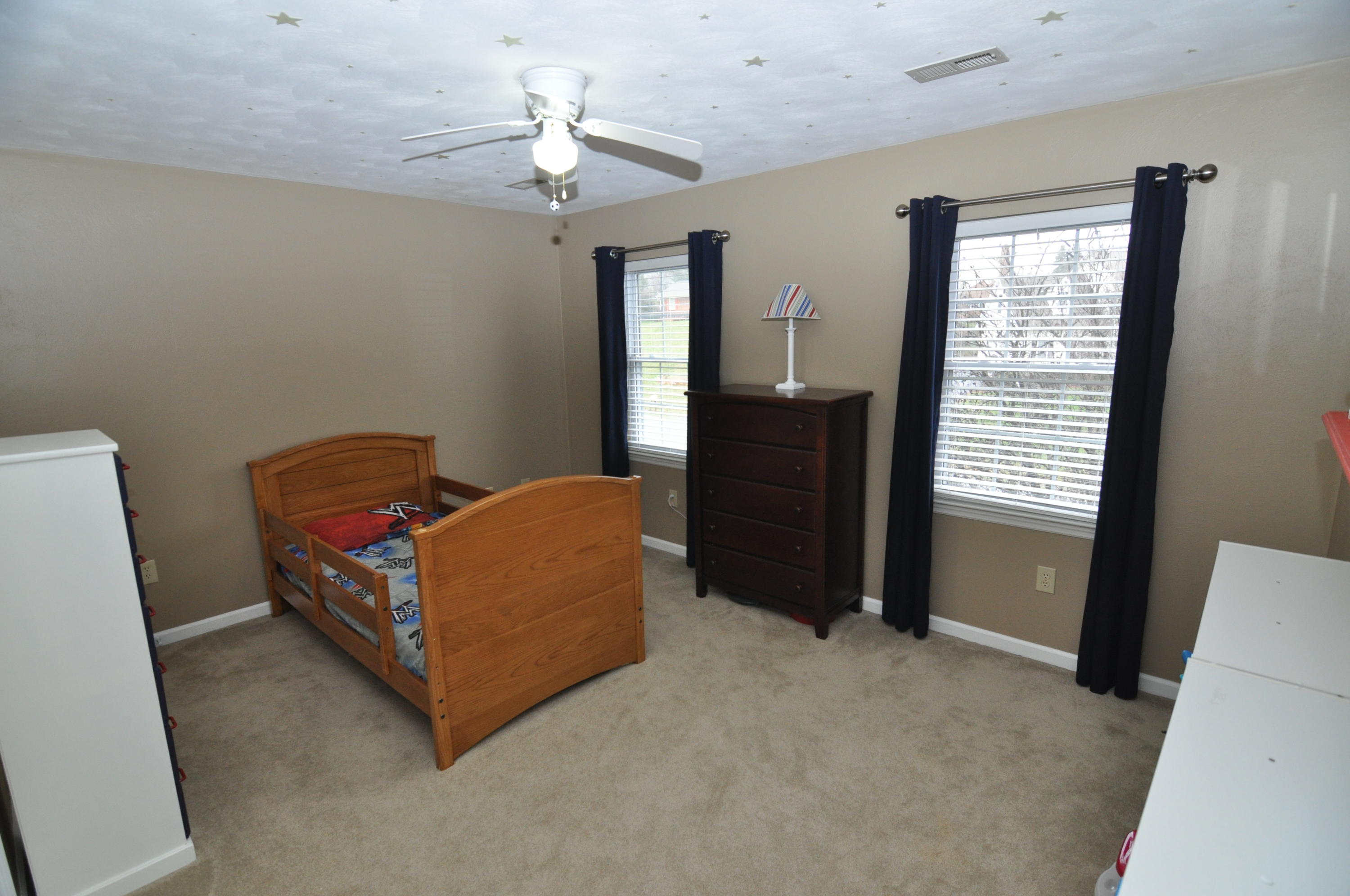 5204 Setter Road Roanoke, VA 24012 - Photo 15 of 41 BEDROOM