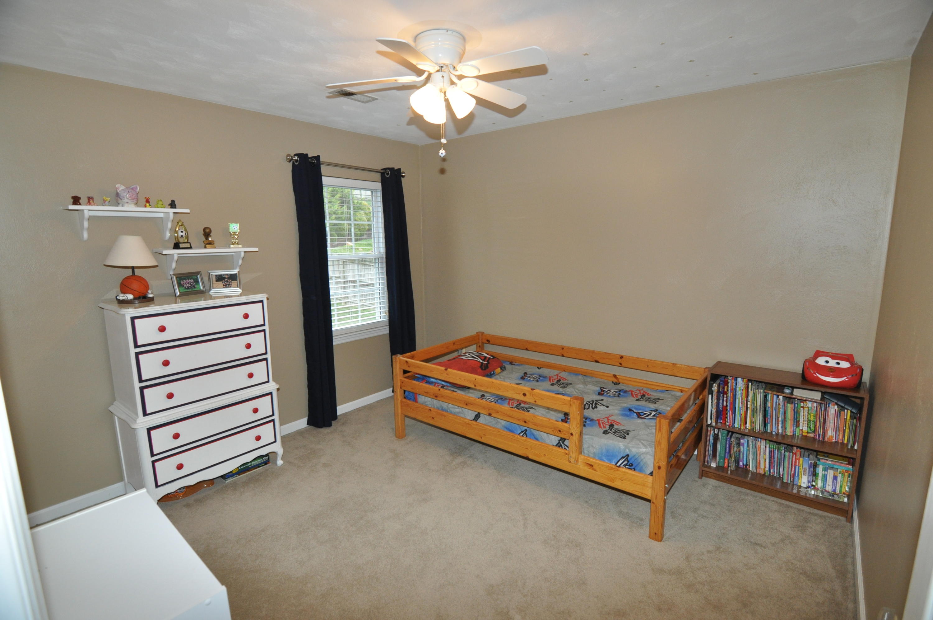 5204 Setter Road Roanoke, VA 24012 - Photo 18 of 41 BEDROOM