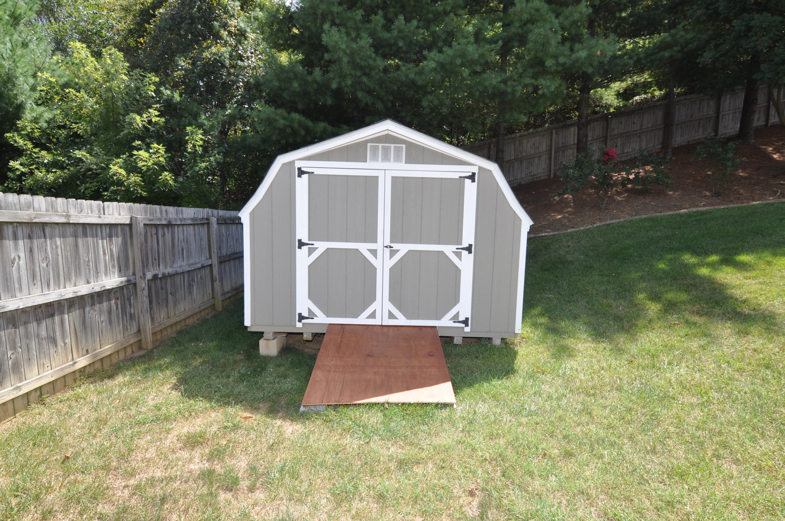 5204 Setter Road Roanoke, VA 24012 - Photo 35 of 41 STORAGE SHED
