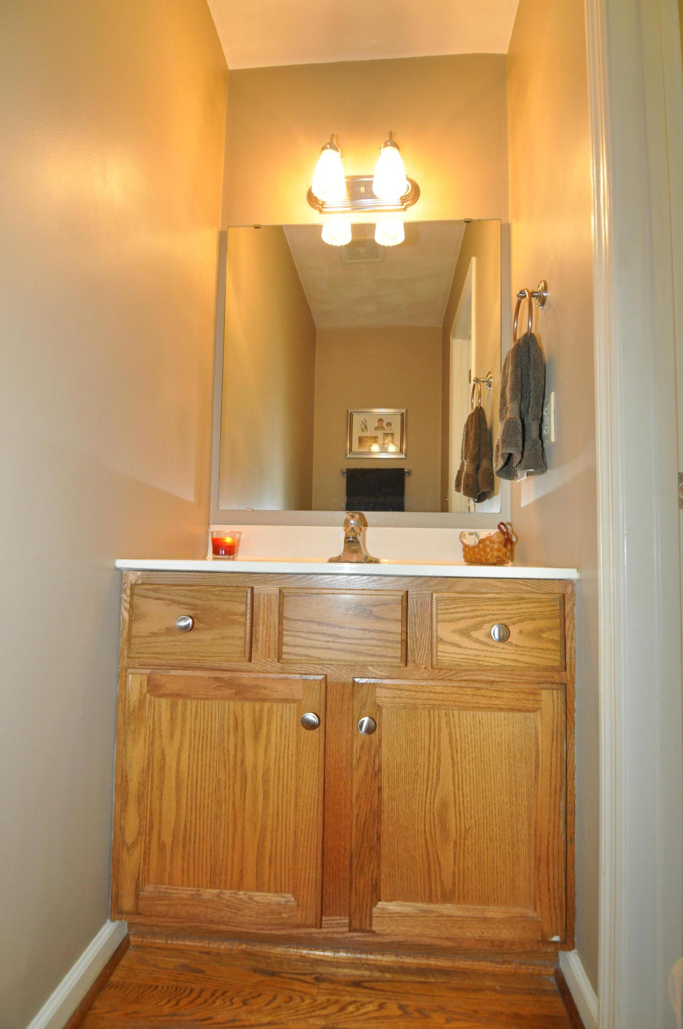 5204 Setter Road Roanoke, VA 24012 - Photo 10 of 41 HALF BATH DOWN