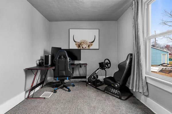 $189,900 | 1533 Pierce Avenue, Marinette, WI 54143