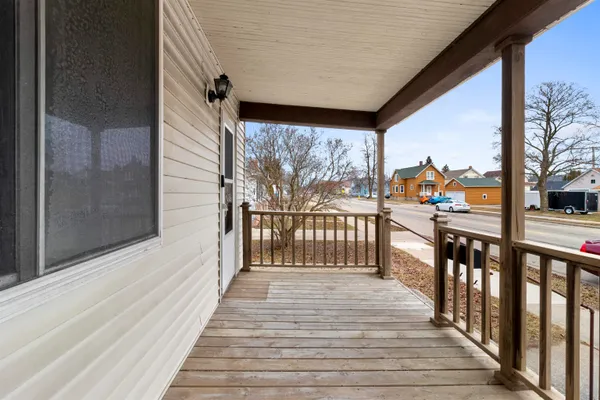 $189,900 | 1533 Pierce Avenue, Marinette, WI 54143