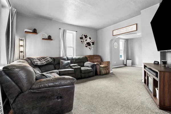 $189,900 | 1533 Pierce Avenue, Marinette, WI 54143