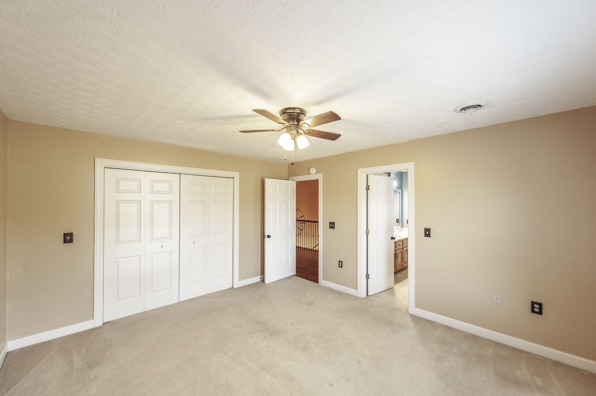 724 Deshea Creek Road Gallatin, TN 37066 - Photo 67 of 76 a view of a livingroom with a ceiling fan