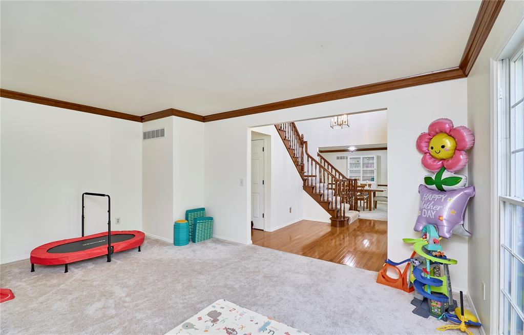 2529 Maple Tree Drive St. Charles, MO 63303 - Photo 10 of 74