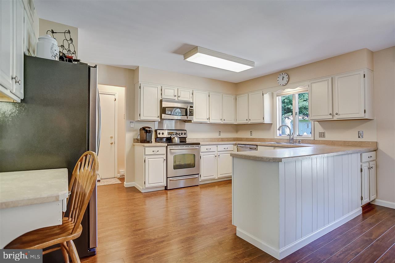 1422 Appletree Road Harrisburg, PA 17110 - Photo 11 of 25 Gallery Image 11