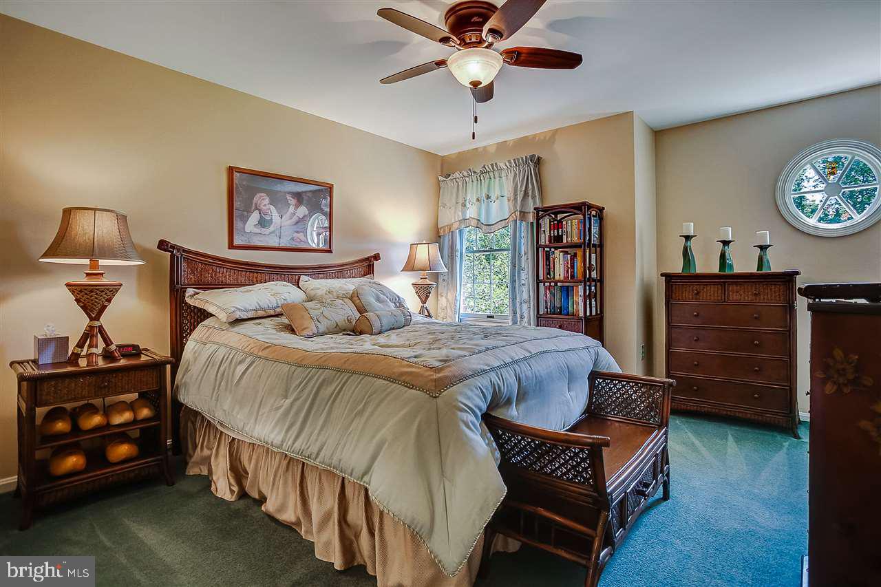 1422 Appletree Road Harrisburg, PA 17110 - Photo 16 of 25 Gallery Image 16