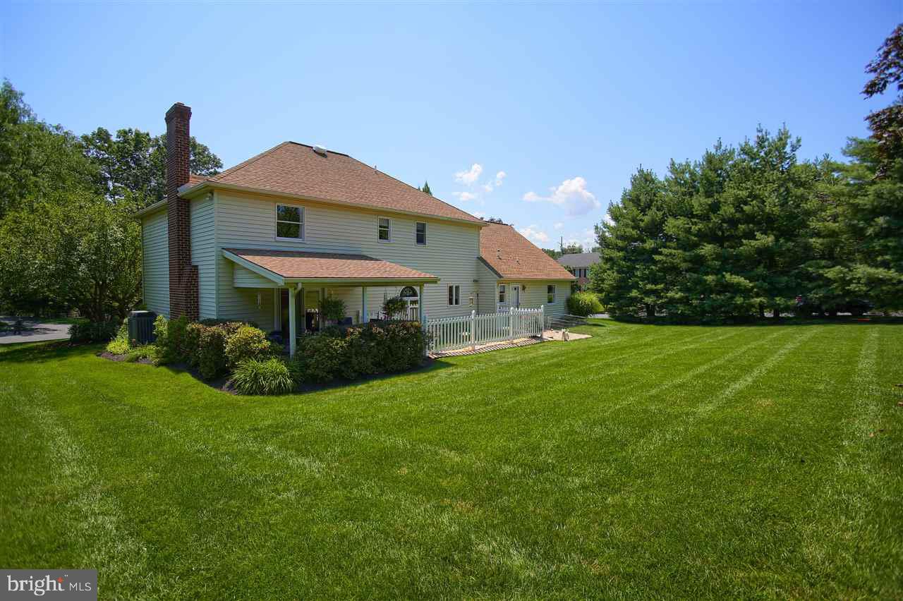 1422 Appletree Road Harrisburg, PA 17110 - Photo 21 of 25 Gallery Image 21
